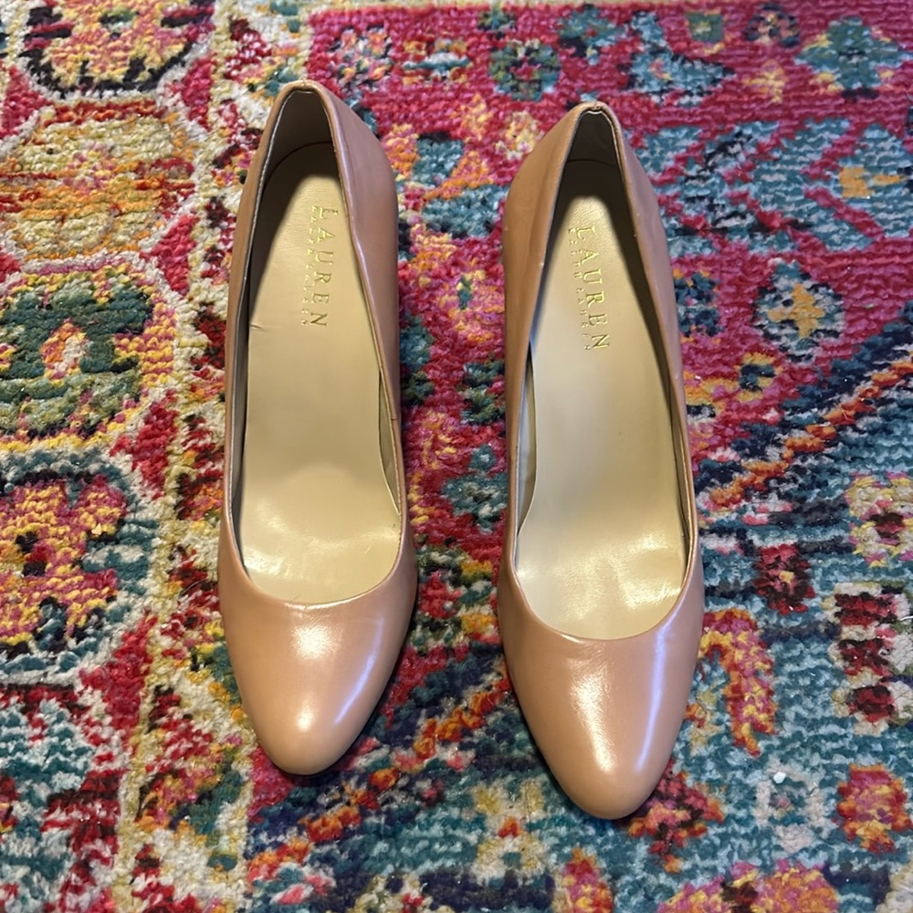 Ralph Lauren nude pumps